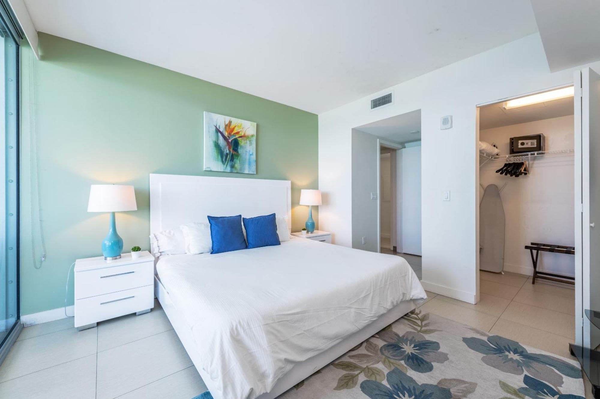 Bluebird Suites Monte Carlo 迈阿密海滩 客房 照片