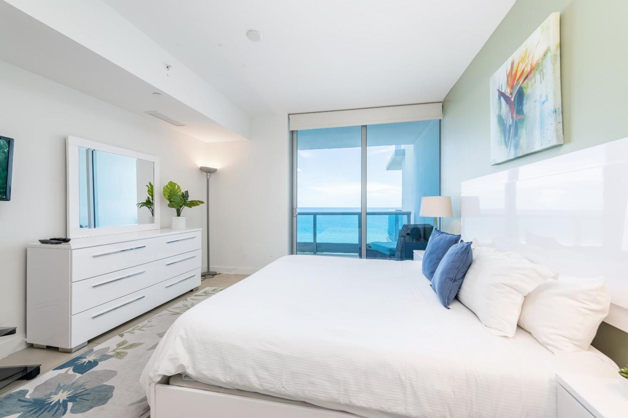 Bluebird Suites Monte Carlo 迈阿密海滩 客房 照片