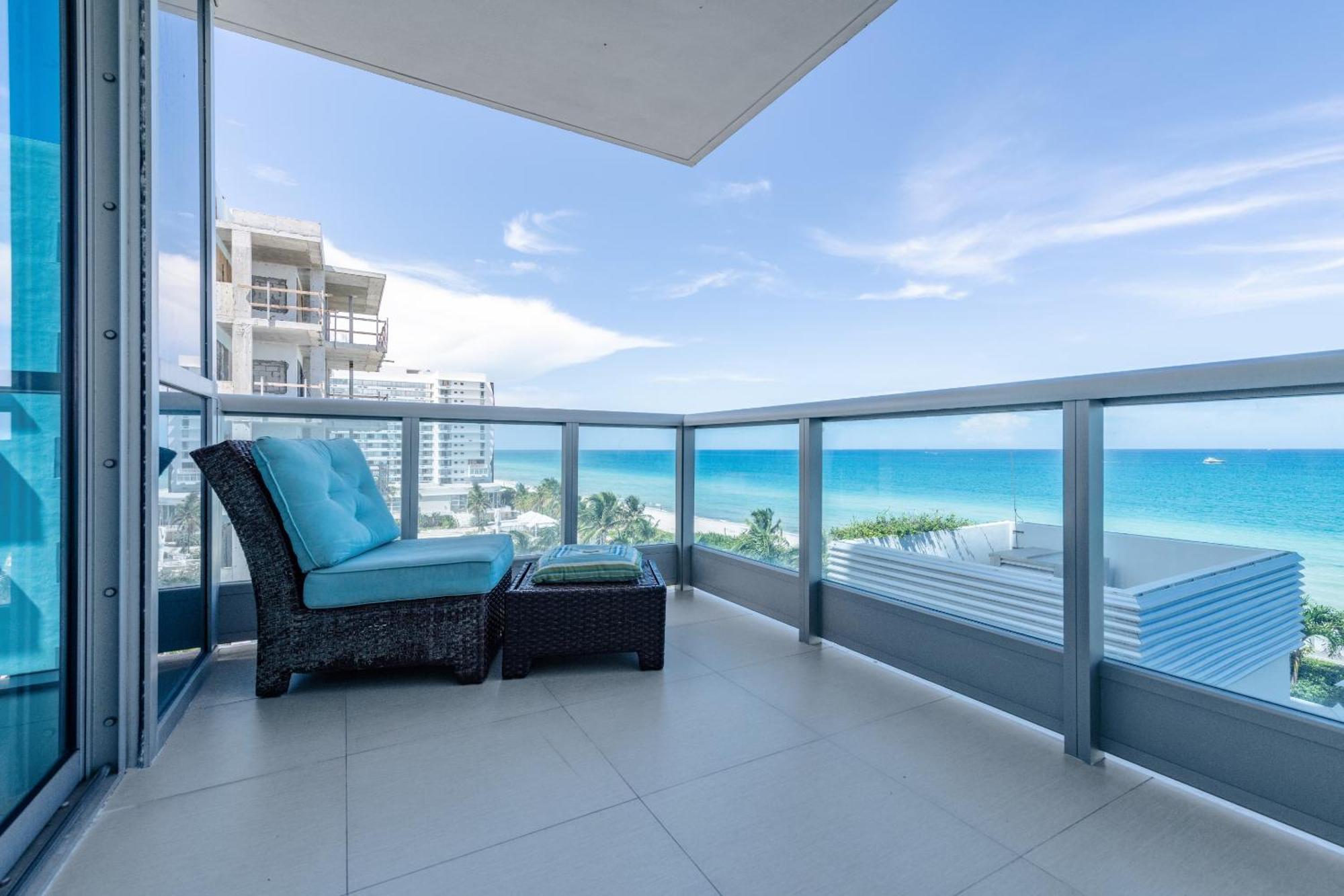 Bluebird Suites Monte Carlo 迈阿密海滩 客房 照片